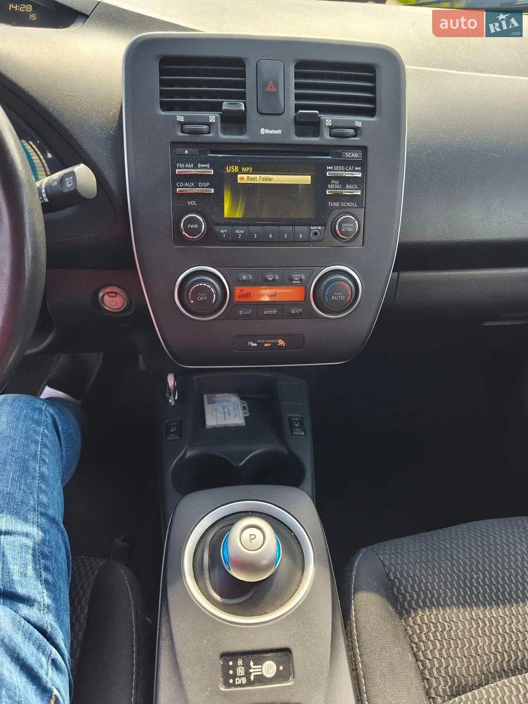 2014 Nissan Leaf - мініатюра 11