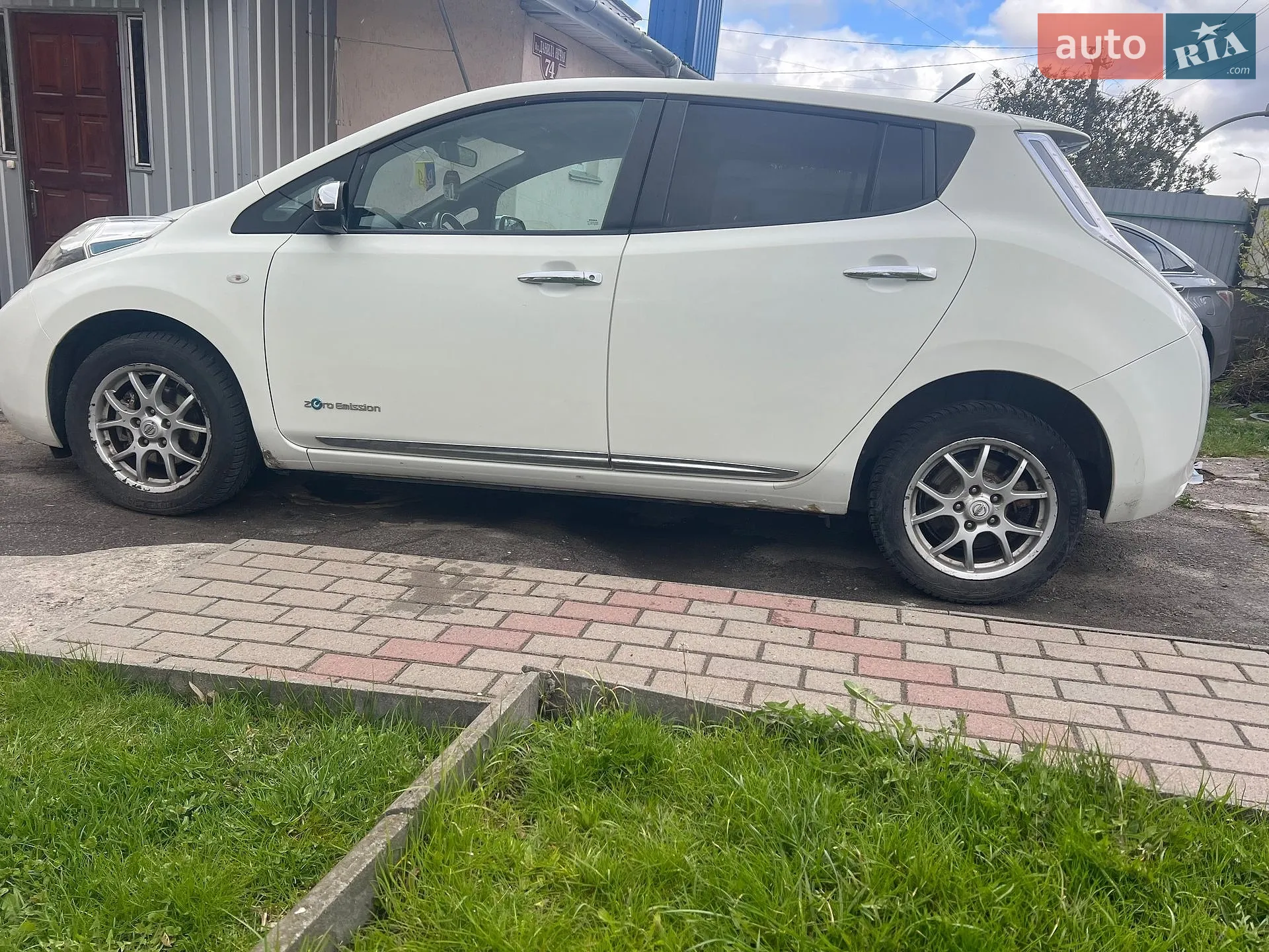 2013 Nissan Leaf - мініатюра 2