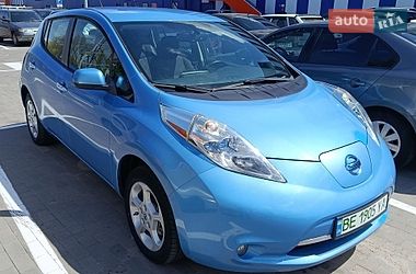 Хетчбек Nissan Leaf 2013 в Миколаєві