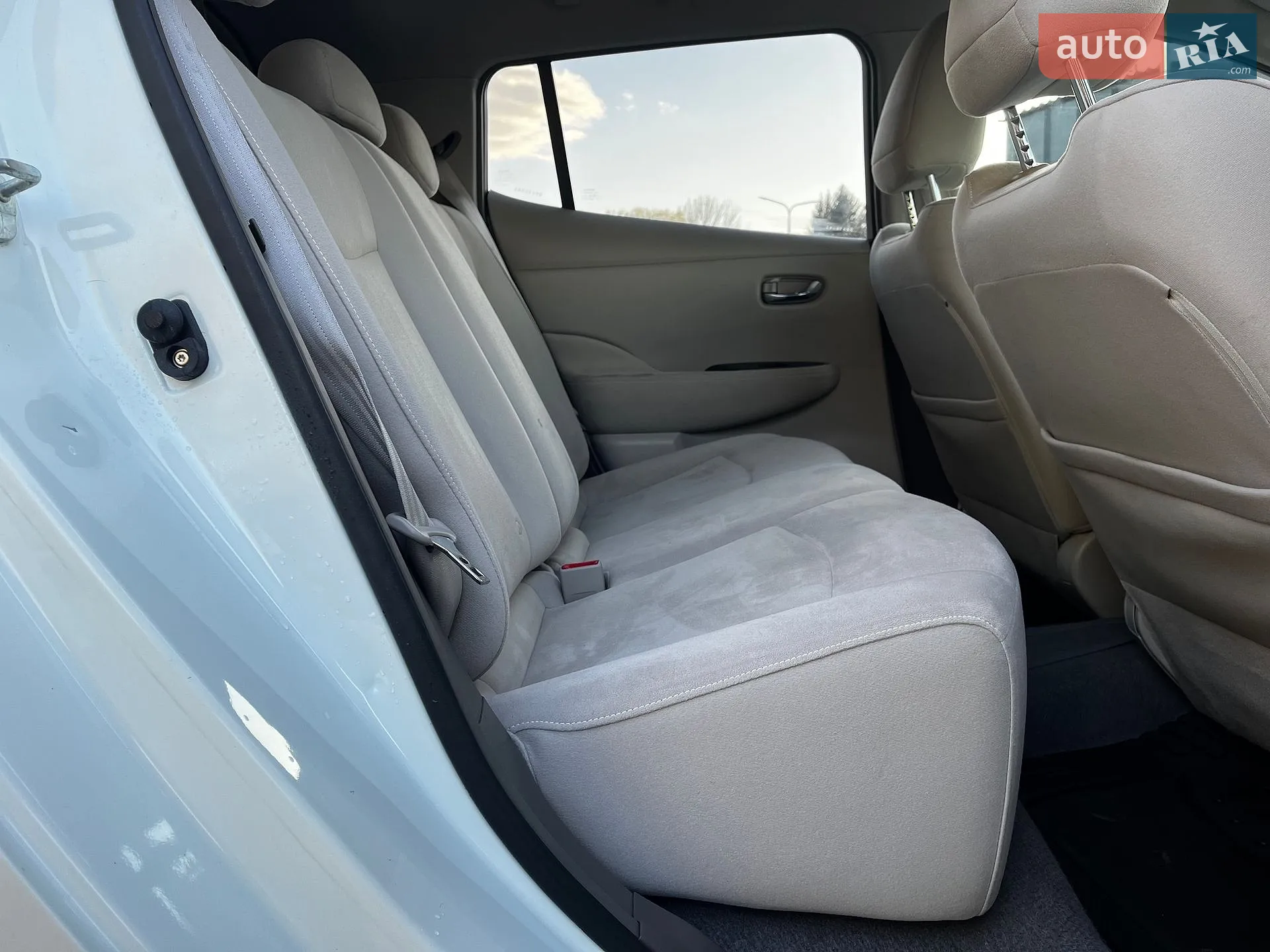 2012 Nissan Leaf - мініатюра 22