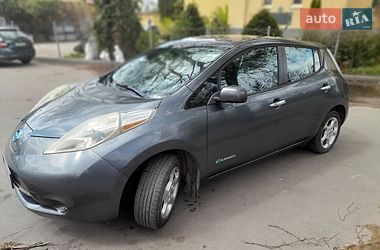Хетчбек Nissan Leaf 2013 в Фастові