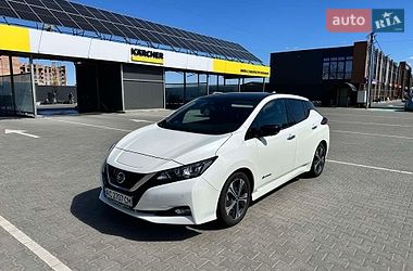 Хетчбек Nissan Leaf 2019 в Луцьку