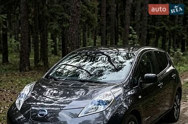 Хетчбек Nissan Leaf 2014 в Полтаві