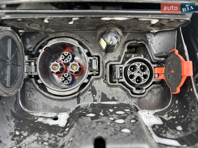 Хэтчбек Nissan Leaf 2014 в Владимире