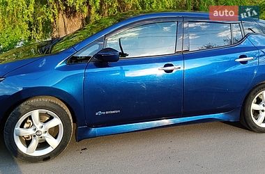Хэтчбек Nissan Leaf 2018 в Первомайске