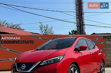 Хетчбек Nissan Leaf 2018 в Одесі
