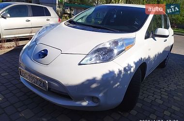 Хетчбек Nissan Leaf 2014 в Шептицькому