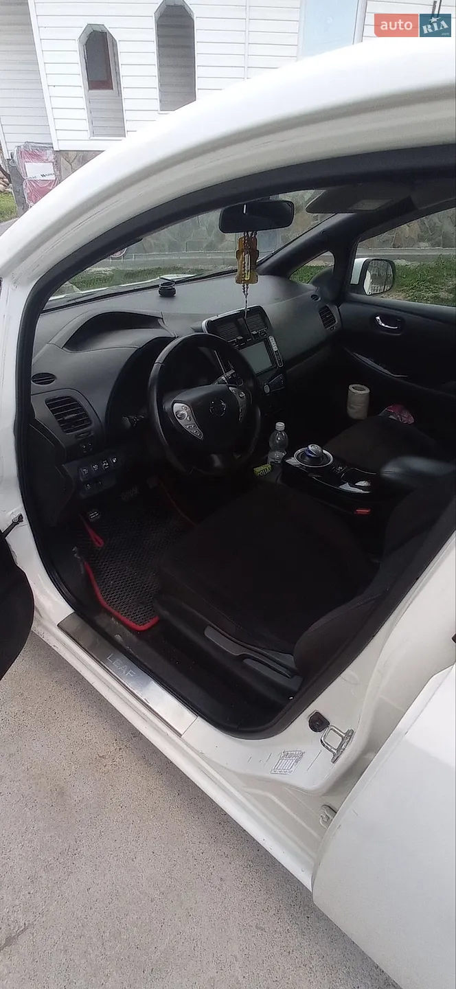 2017 Nissan Leaf - мініатюра 8