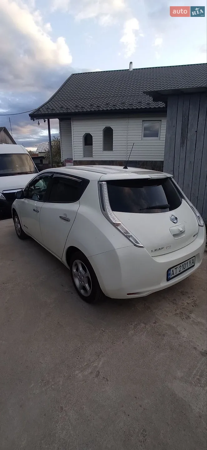 2017 Nissan Leaf - мініатюра 16