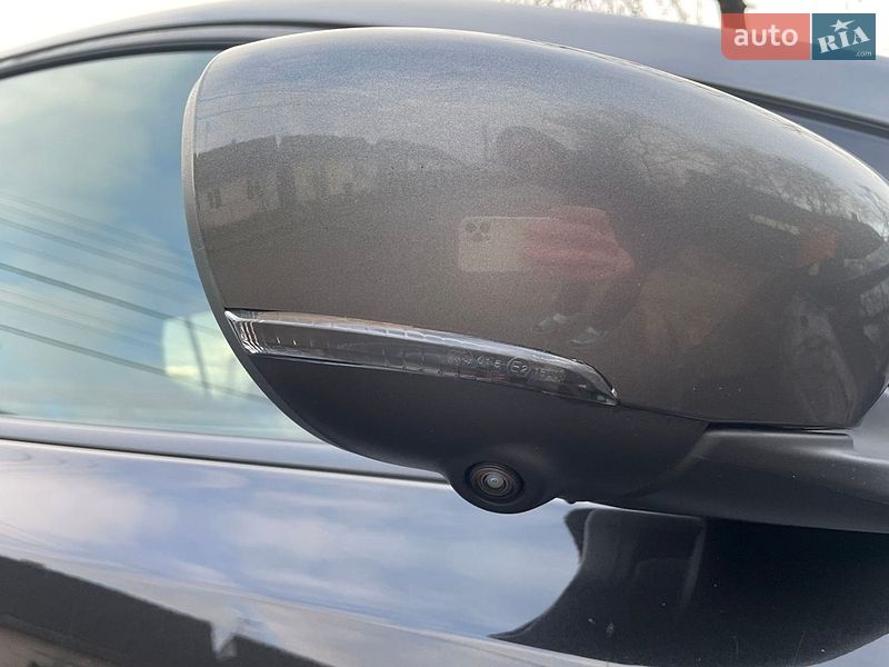 Хэтчбек Nissan Leaf 2019 в Калуше