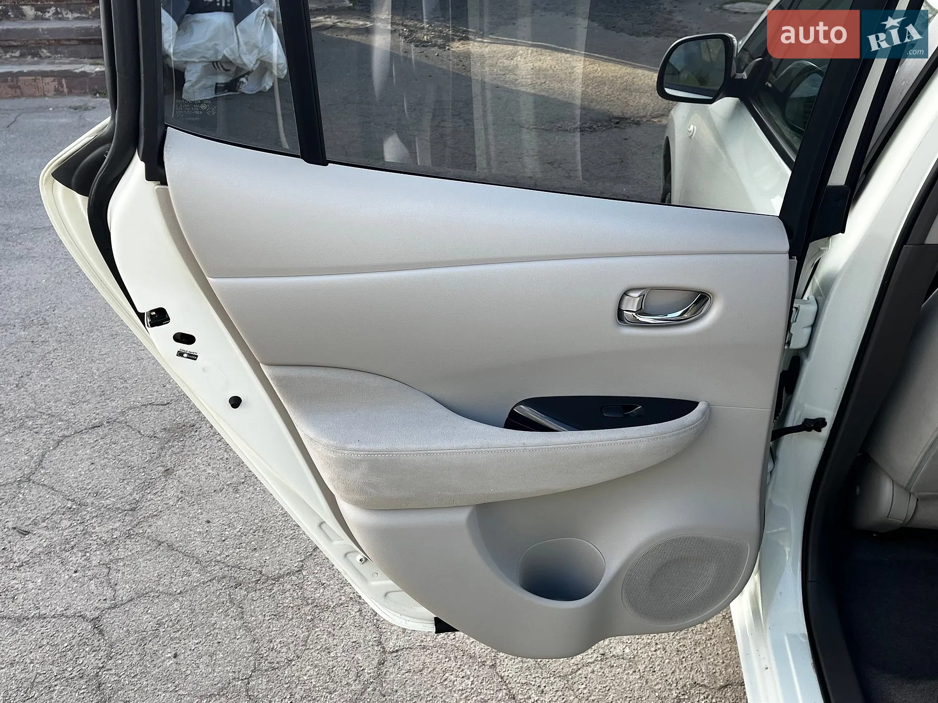 2013 Nissan Leaf - мініатюра 19