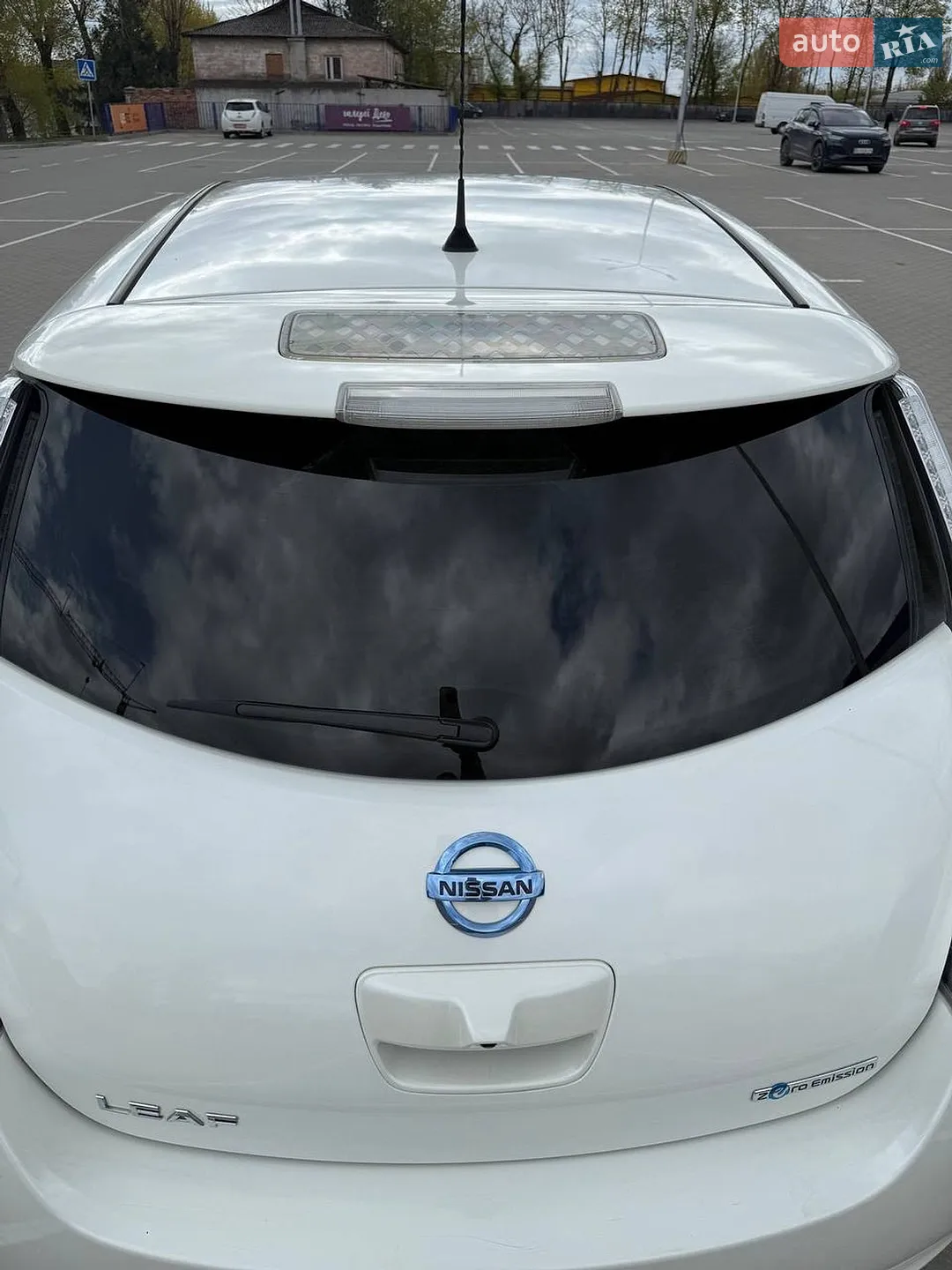 2017 Nissan Leaf - мініатюра 20