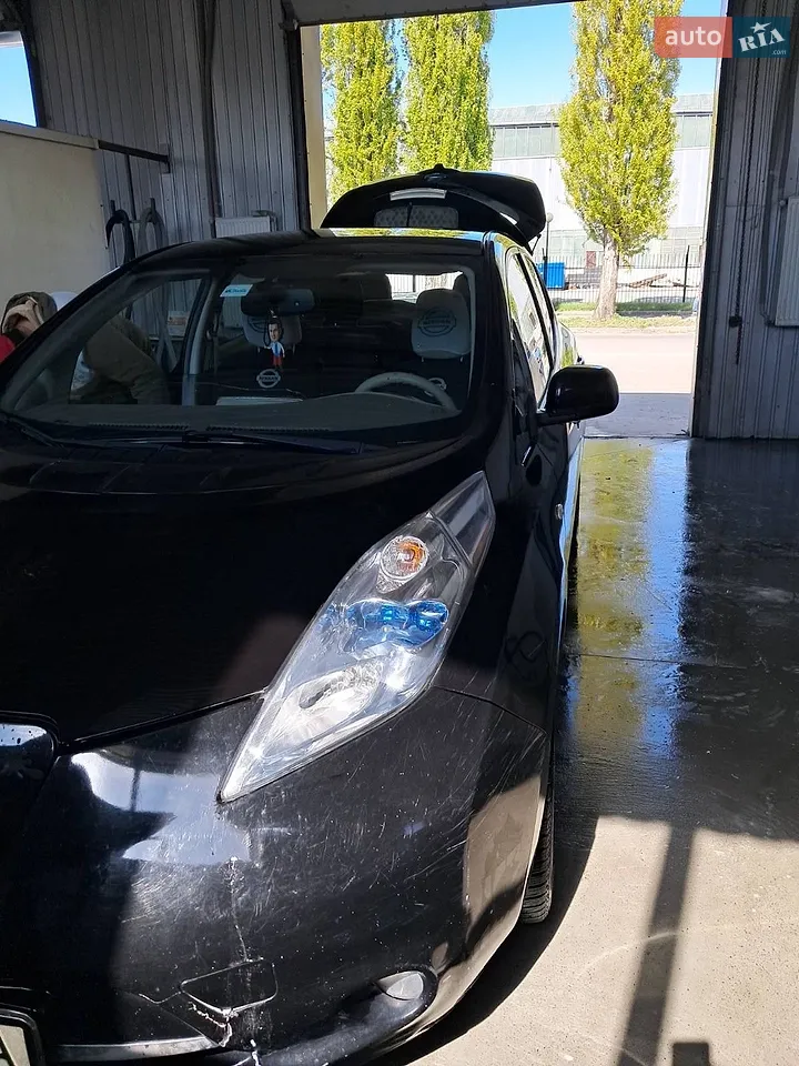 2011 Nissan Leaf - мініатюра 17