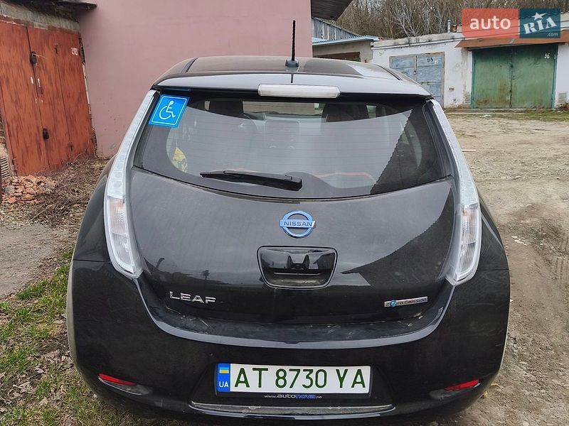Хэтчбек Nissan Leaf 2014 в Ивано-Франковске
