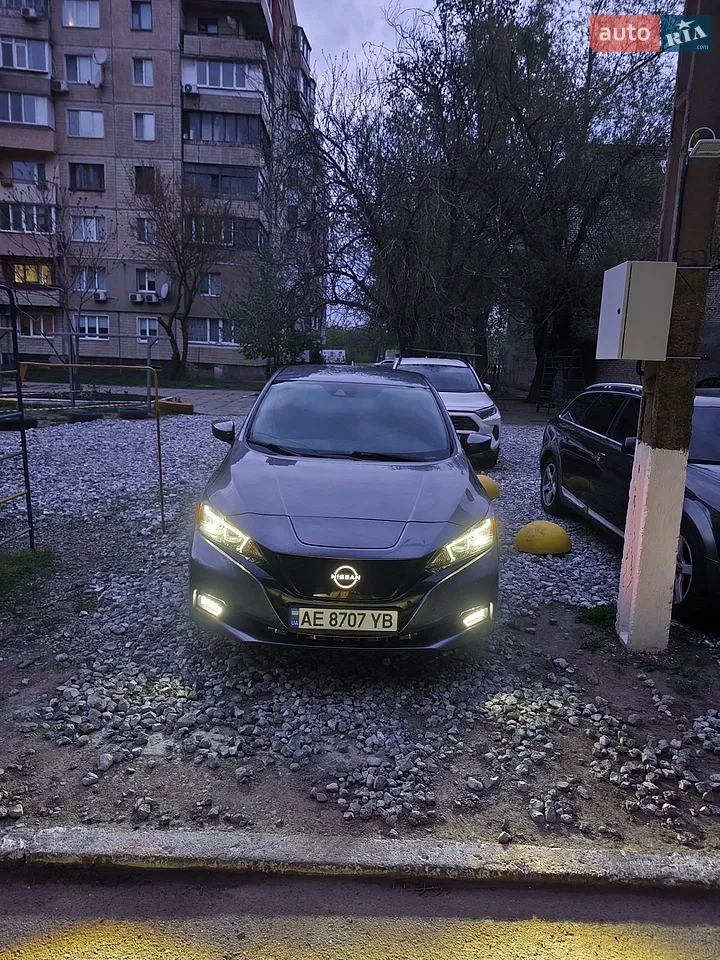 2022 Nissan Leaf - мініатюра 18
