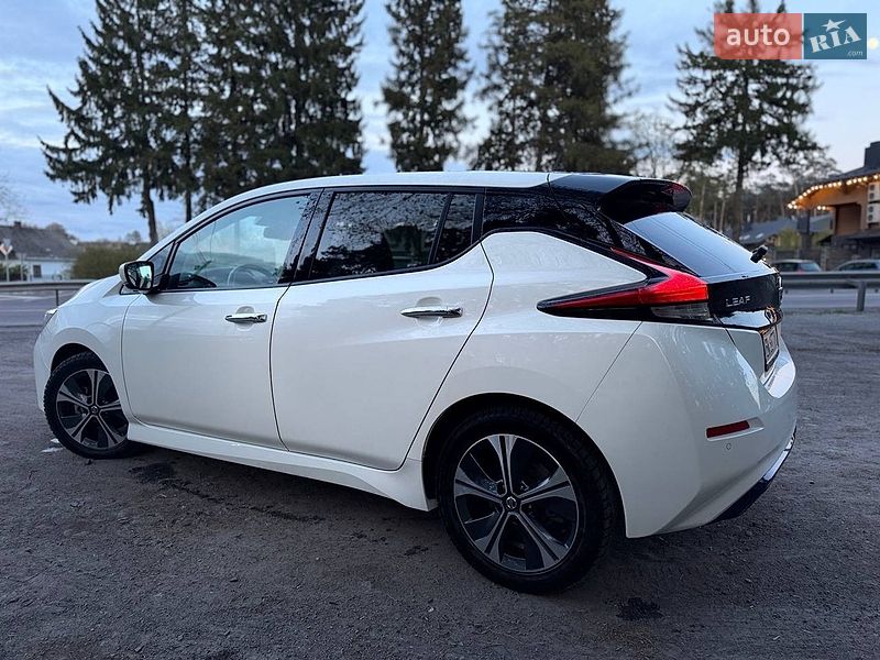 Хэтчбек Nissan Leaf 2020 в Смыге фото 6 Хэтчбек Nissan Leaf 2020 в Смыге