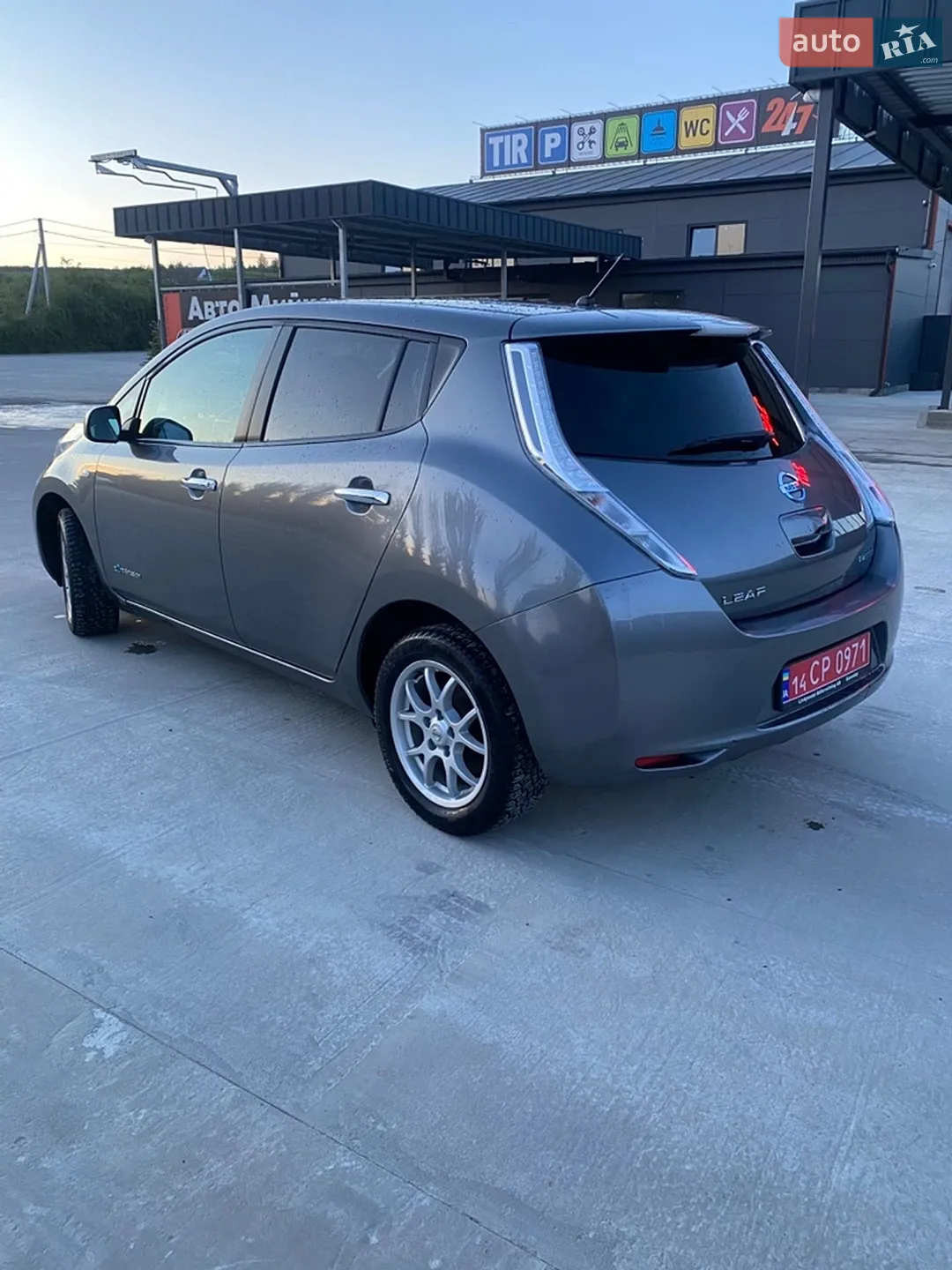2015 Nissan Leaf - мініатюра 8