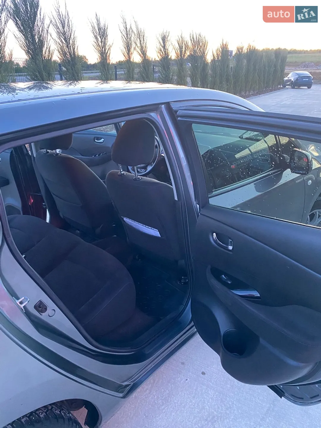 2015 Nissan Leaf - мініатюра 13