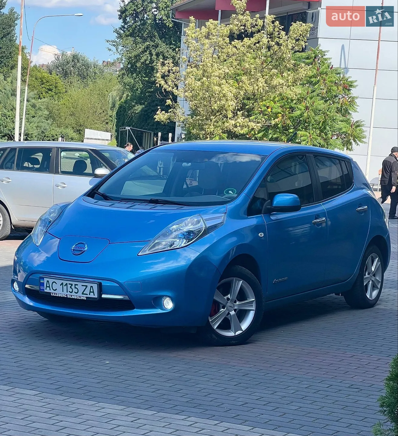 2011 Nissan Leaf - мініатюра 15