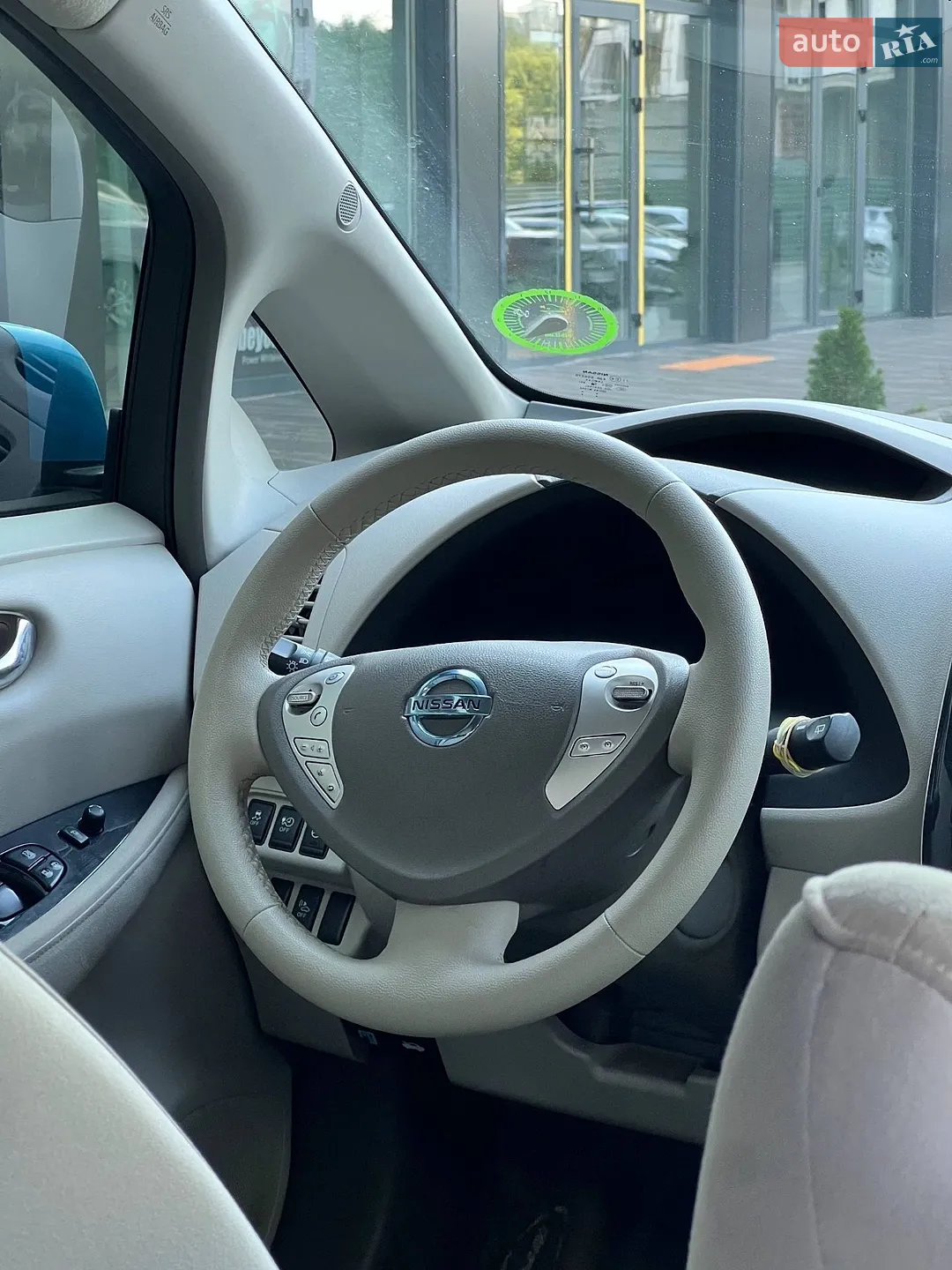 2011 Nissan Leaf - мініатюра 18