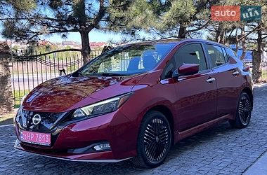 Хэтчбек Nissan Leaf 2023 в Ровно