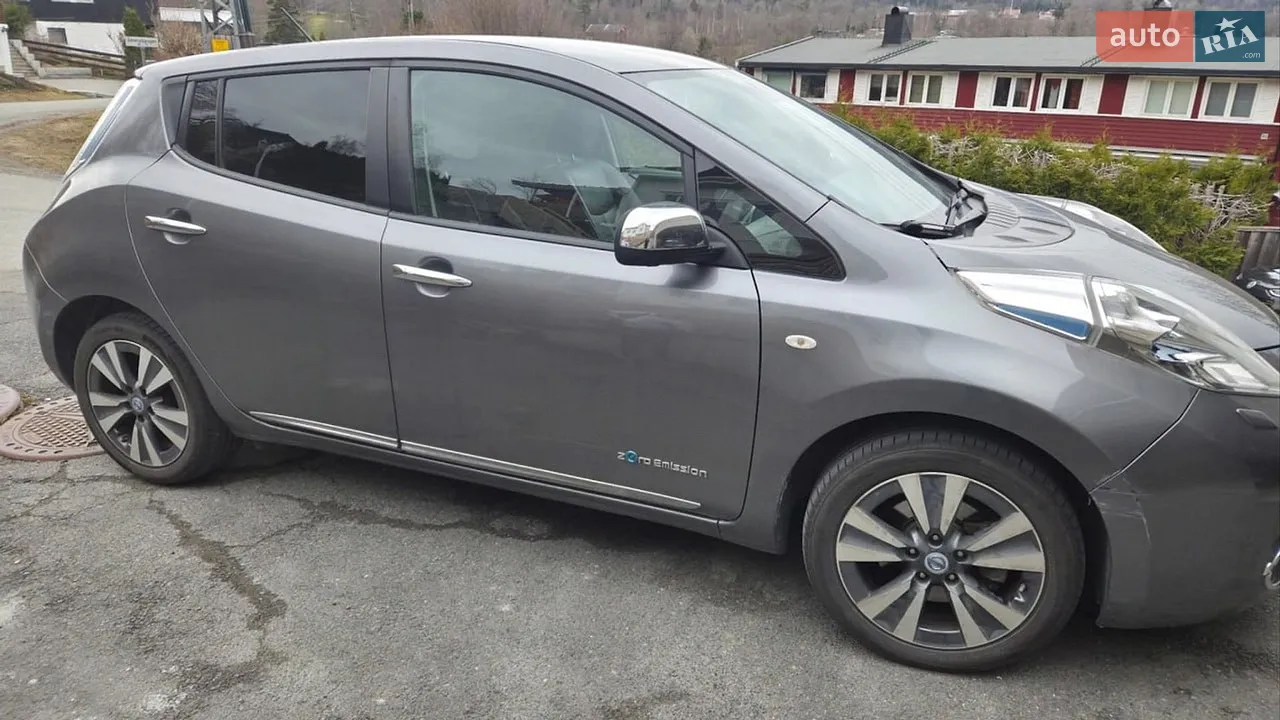 2013 Nissan Leaf - мініатюра 29