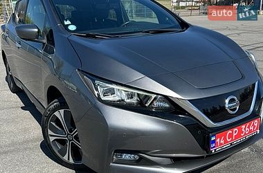 Хетчбек Nissan Leaf 2021 в Дніпрі
