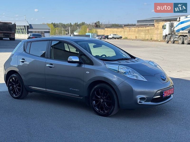 Хэтчбек Nissan Leaf 2014 в Виннице