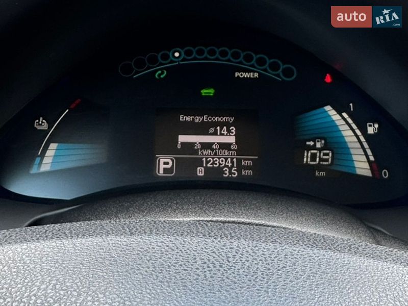 Хетчбек Nissan Leaf 2014 в Полтаві