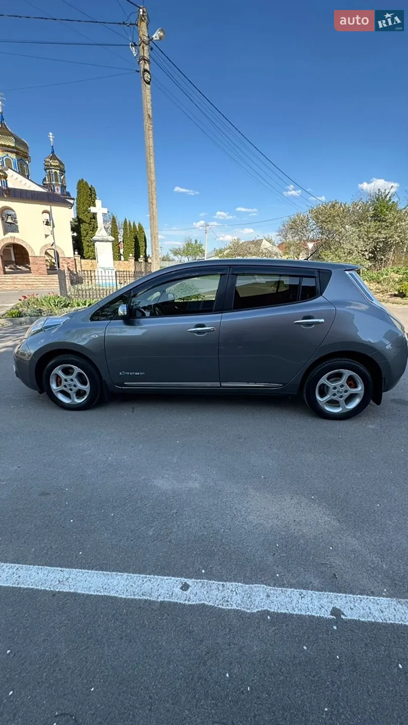 2014 Nissan Leaf - мініатюра 4