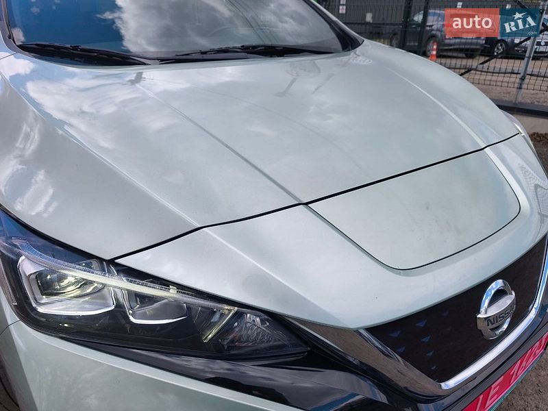 Хетчбек Nissan Leaf 2018 в Луцьку