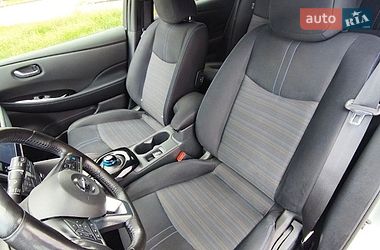 Хетчбек Nissan Leaf 2018 в Луцьку