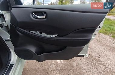 Хетчбек Nissan Leaf 2018 в Луцьку