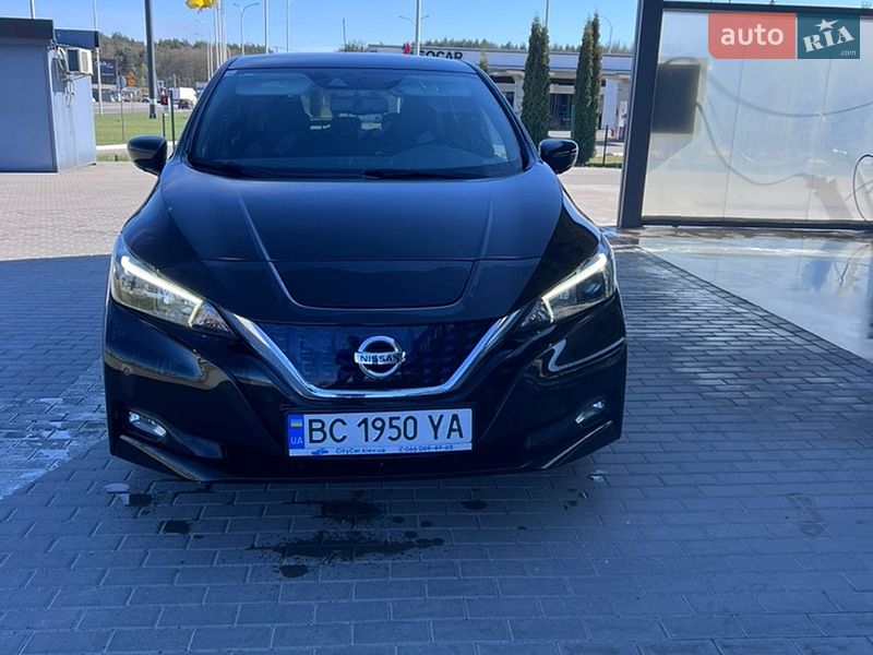 Хетчбек Nissan Leaf 2018 в Львові