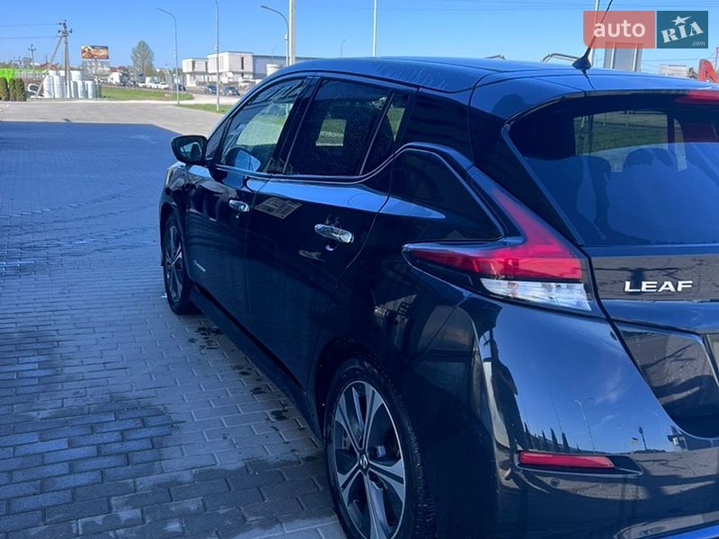 Хетчбек Nissan Leaf 2018 в Львові