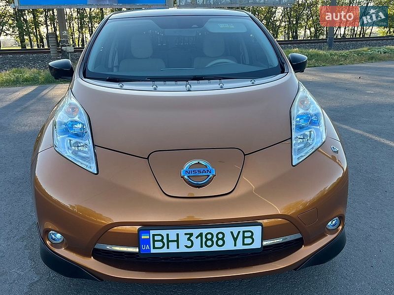 Хэтчбек Nissan Leaf 2016 в Одессе фото 12 Хэтчбек Nissan Leaf 2016 в Одессе