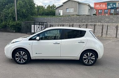 Хетчбек Nissan Leaf 2014 в Ужгороді
