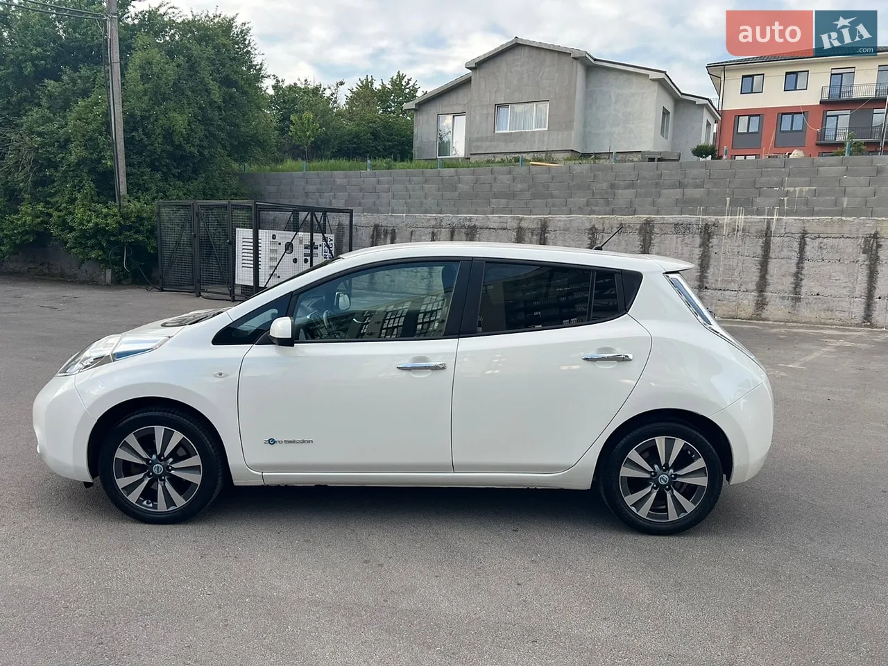 2013 Nissan Leaf - мініатюра 15
