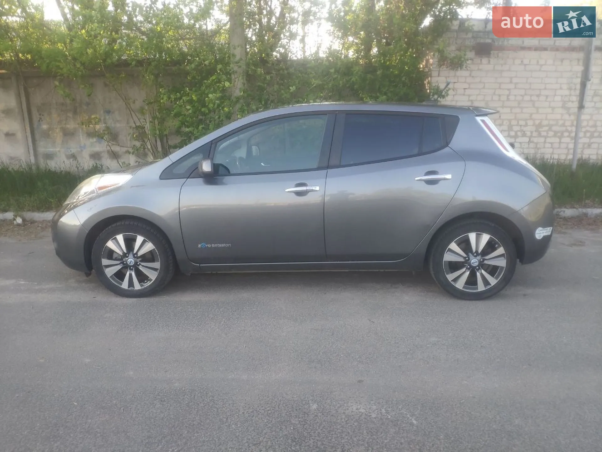 2014 Nissan Leaf - мініатюра 2