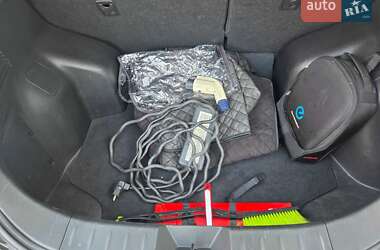 Хетчбек Nissan Leaf 2014 в Черкасах