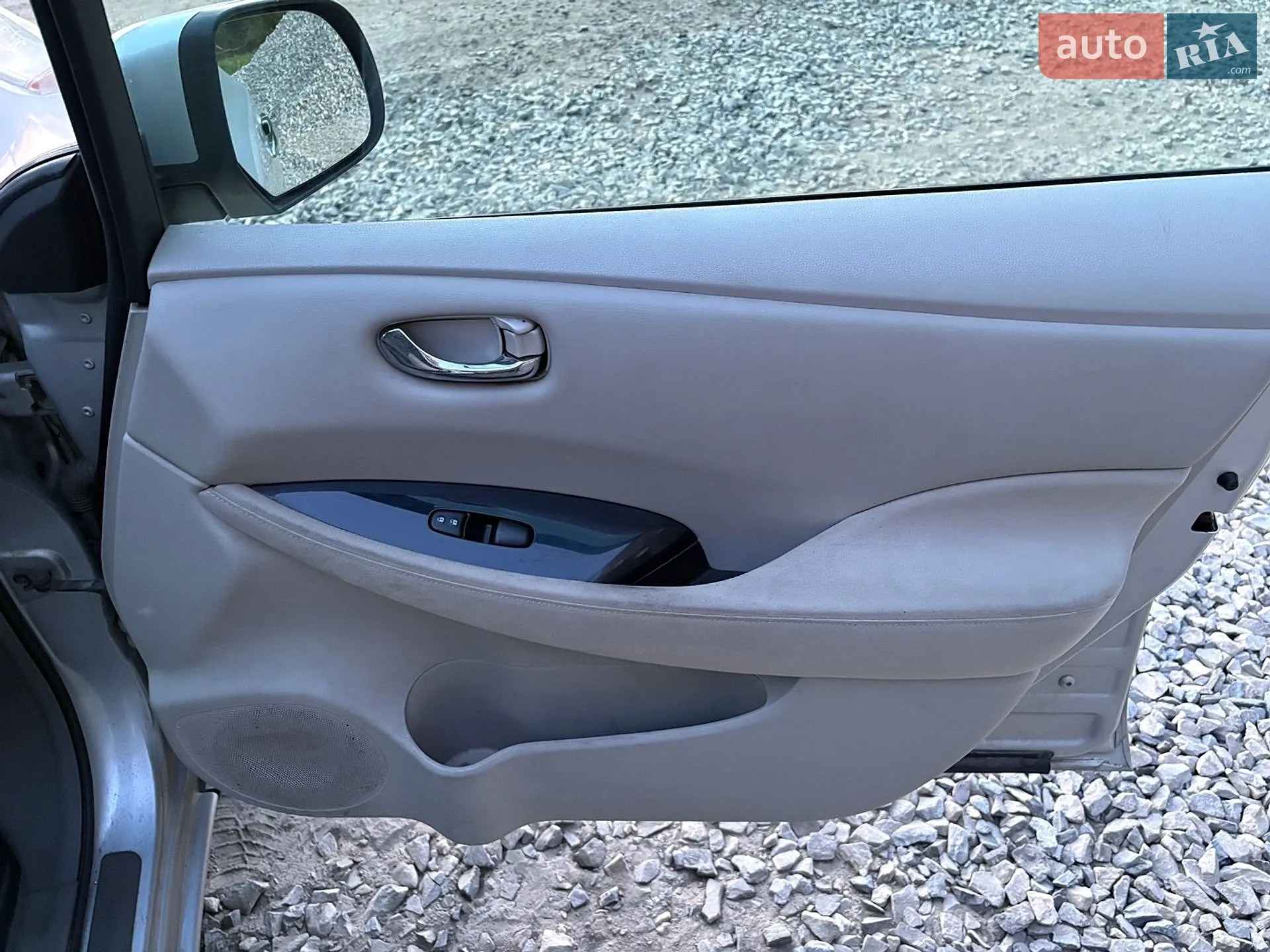 2012 Nissan Leaf - мініатюра 26