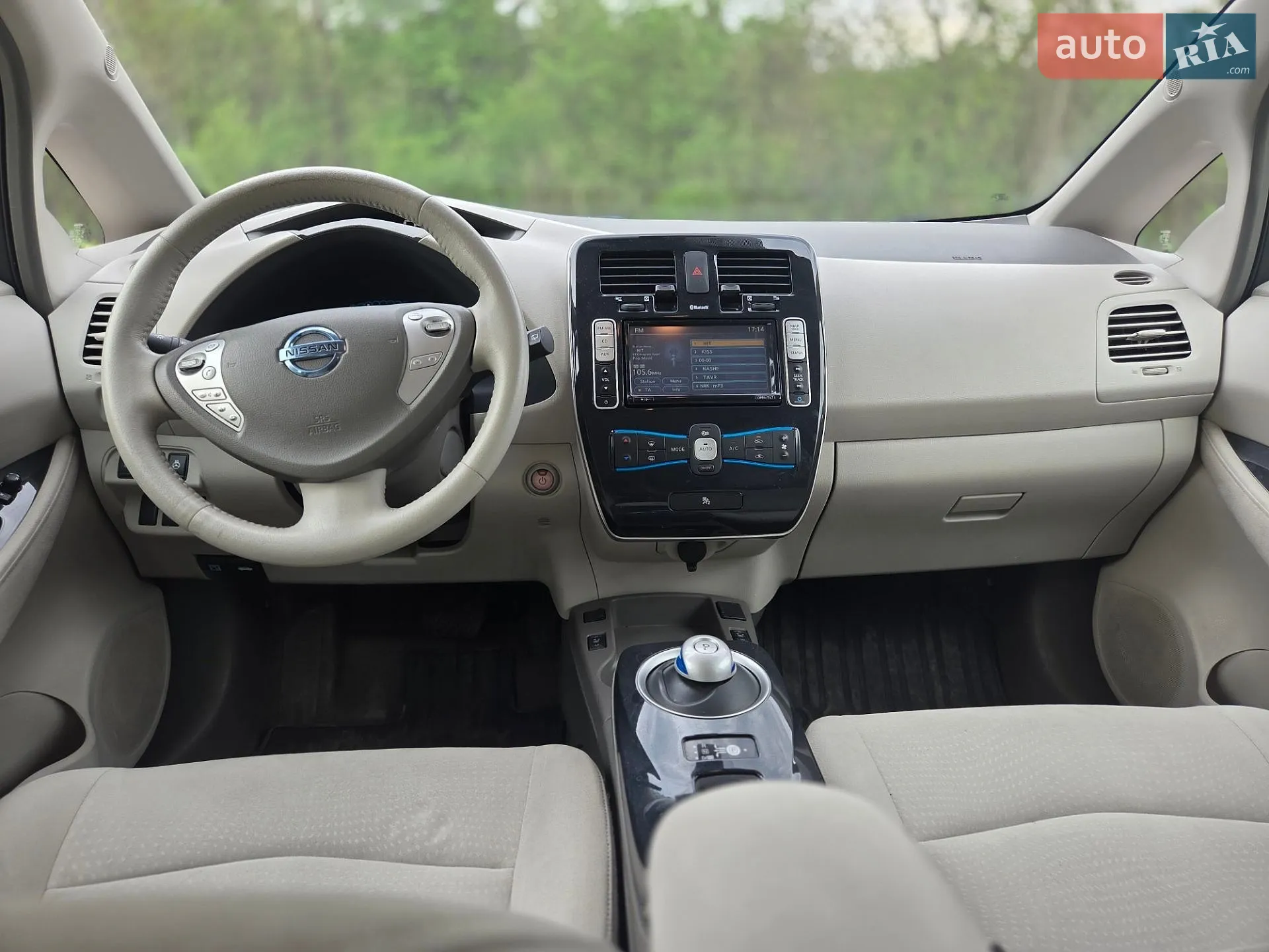 2012 Nissan Leaf - мініатюра 26