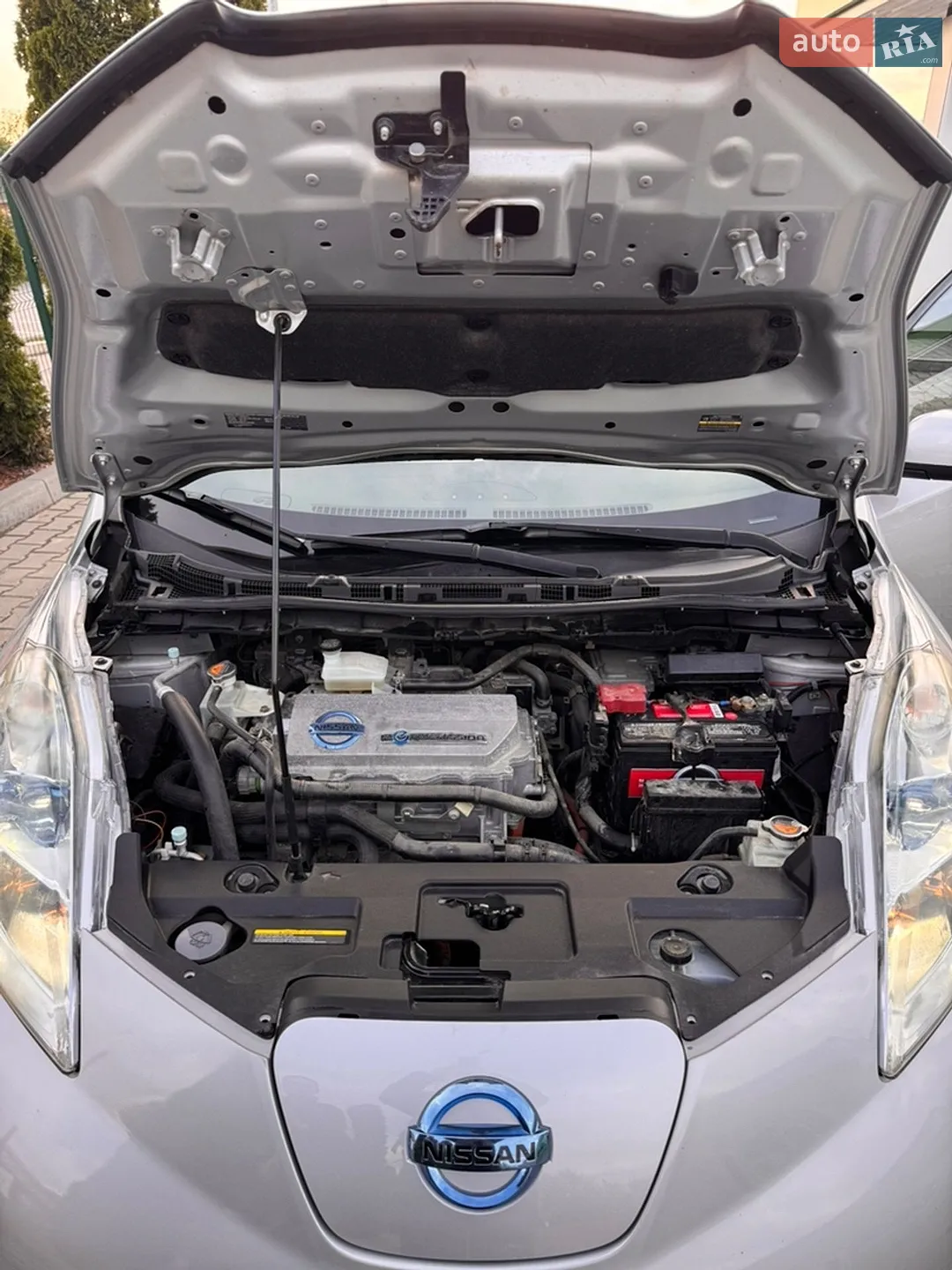 2012 Nissan Leaf - мініатюра 12