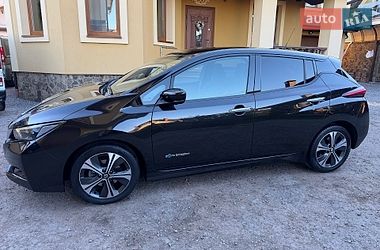 Хэтчбек Nissan Leaf 2019 в Львове