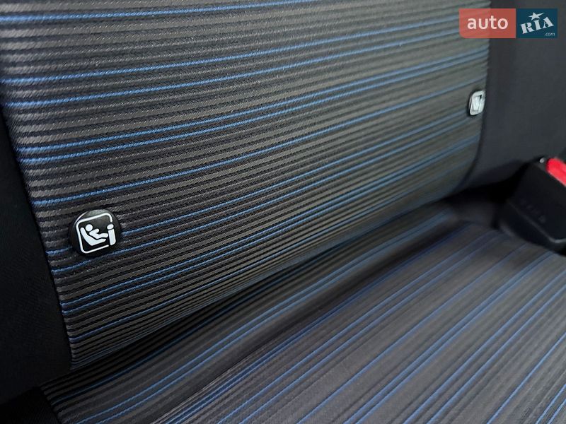 Хэтчбек Nissan Leaf 2019 в Львове