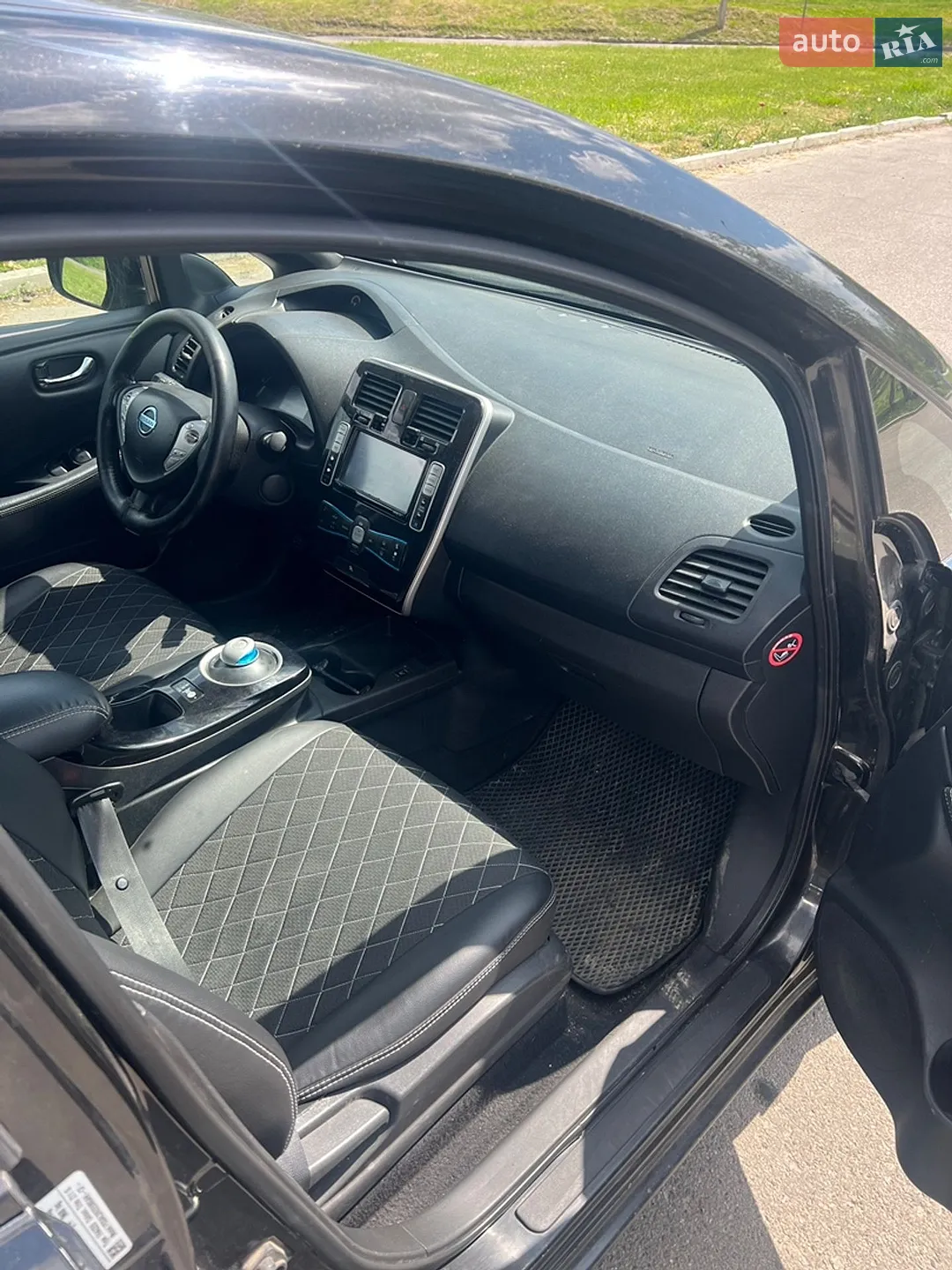 2014 Nissan Leaf - мініатюра 5