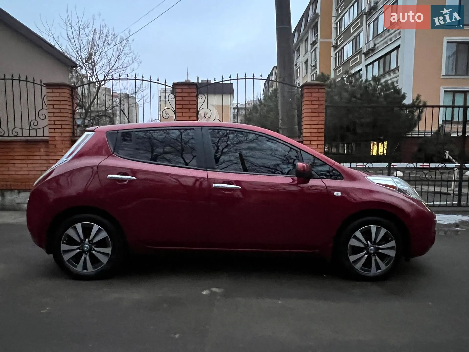 2014 Nissan Leaf - мініатюра 13