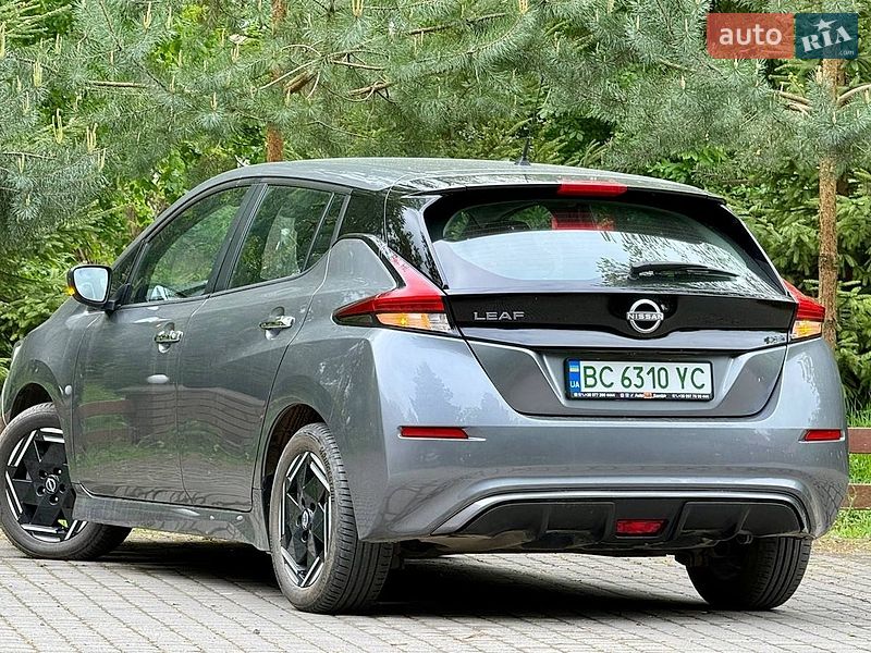 Хетчбек Nissan Leaf 2022 в Самборі