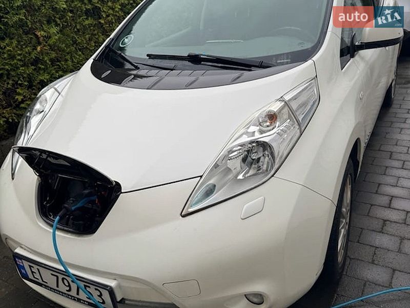 Nissan Leaf 2014