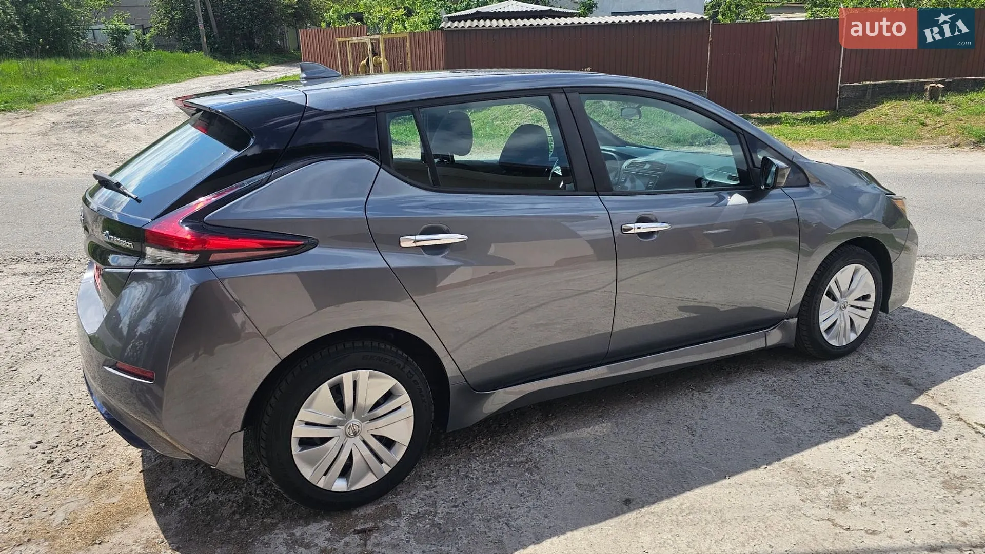 2020 Nissan Leaf - мініатюра 11